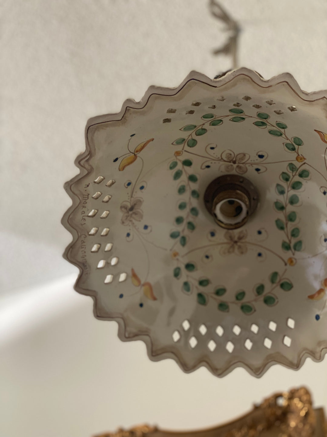 rare vintage Italian Caltagirone hand painted ceramic pendant light, signed by artist Nicolò Morales