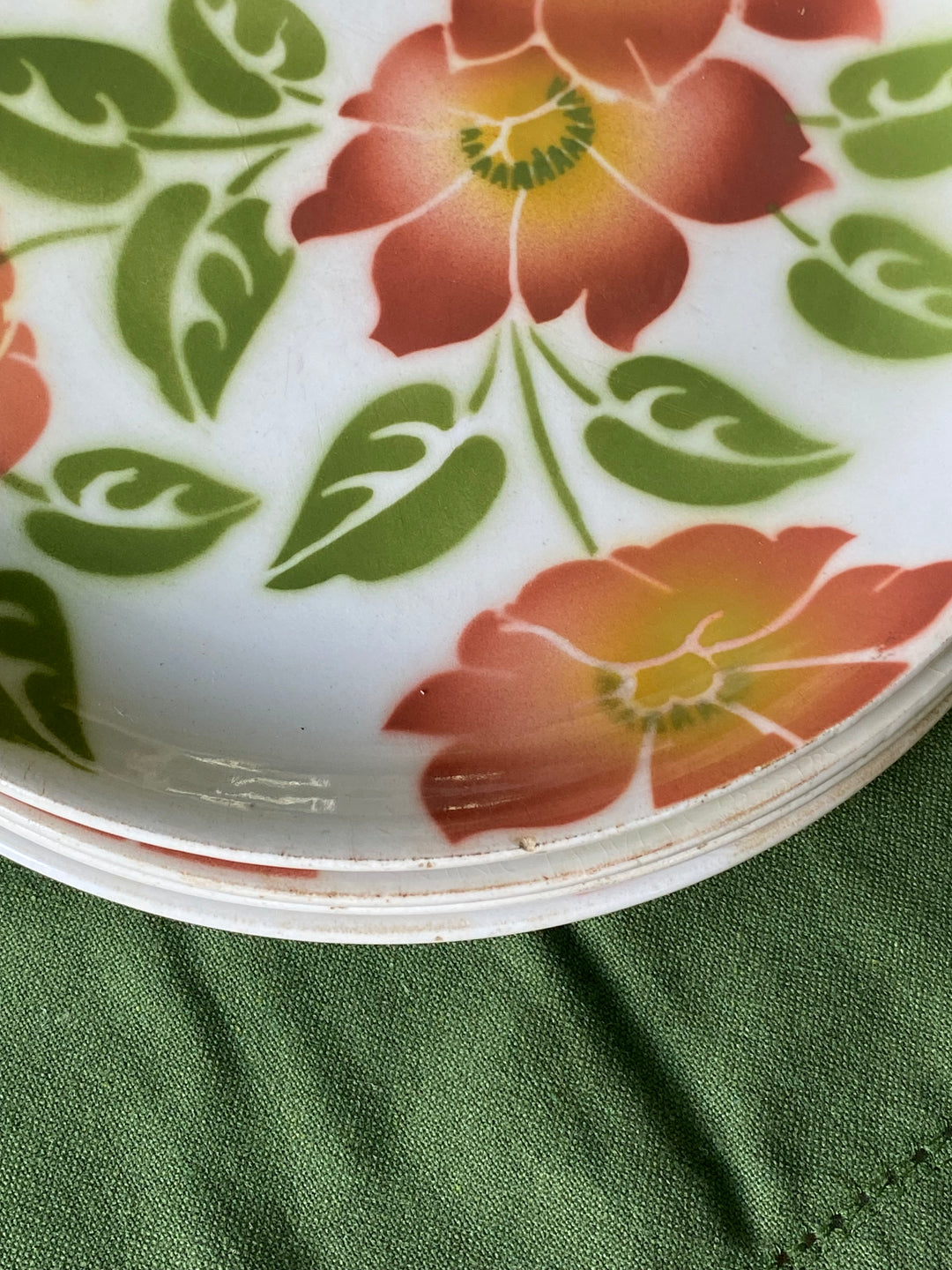 rare 1940s French Orchies faience dinner plates, set of 4