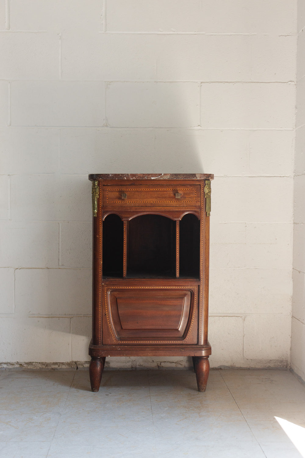antique french marble topped chevet with art deco furniture mounts