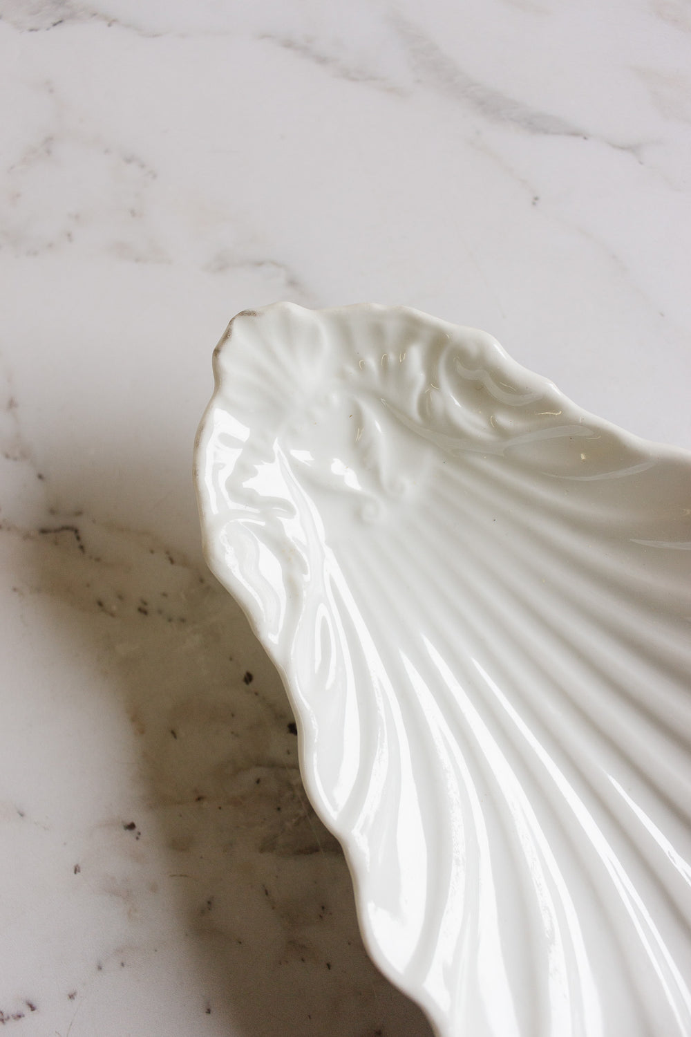 antique french porcelain coquillage ravier