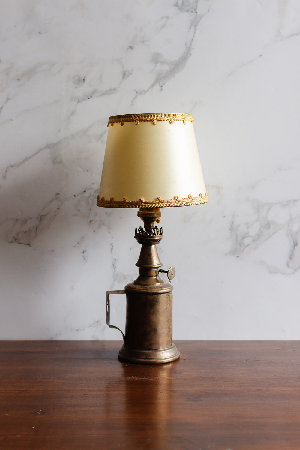 antique french pigeon oil lamp with shade
