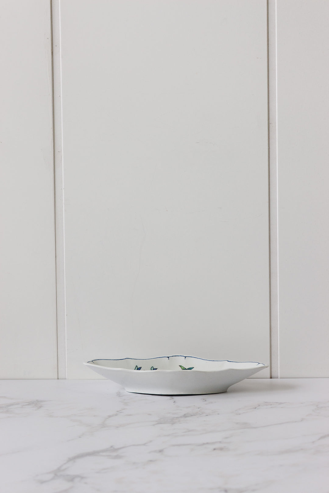 vintage french hand painted "oiseau" ravier