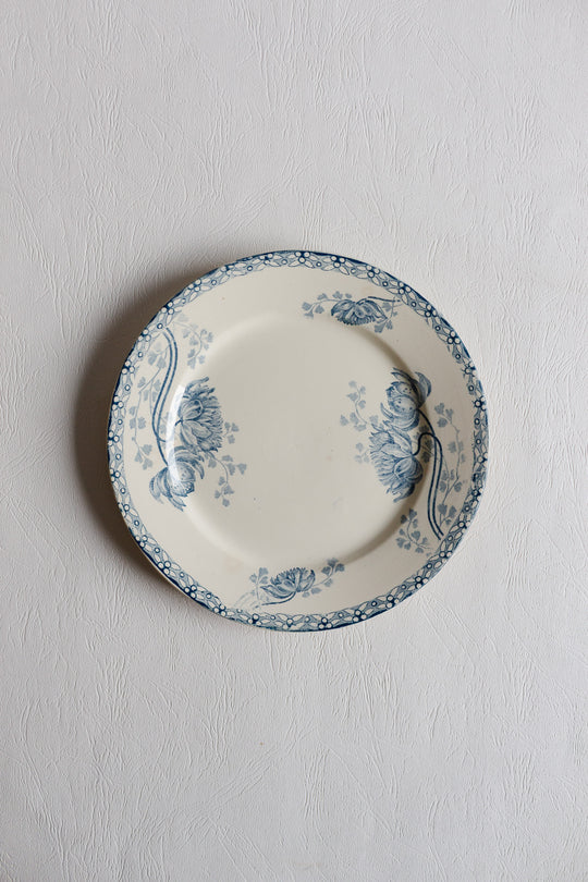 trio of sarreguemines "royat" blue and white plates