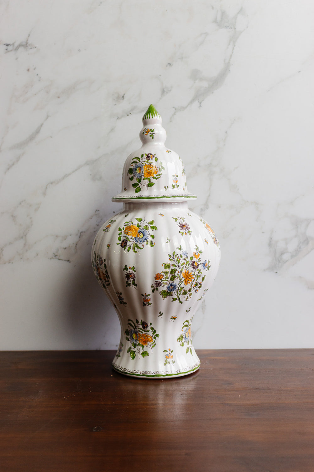 large atelier saint michel for Moustiers lidded urn