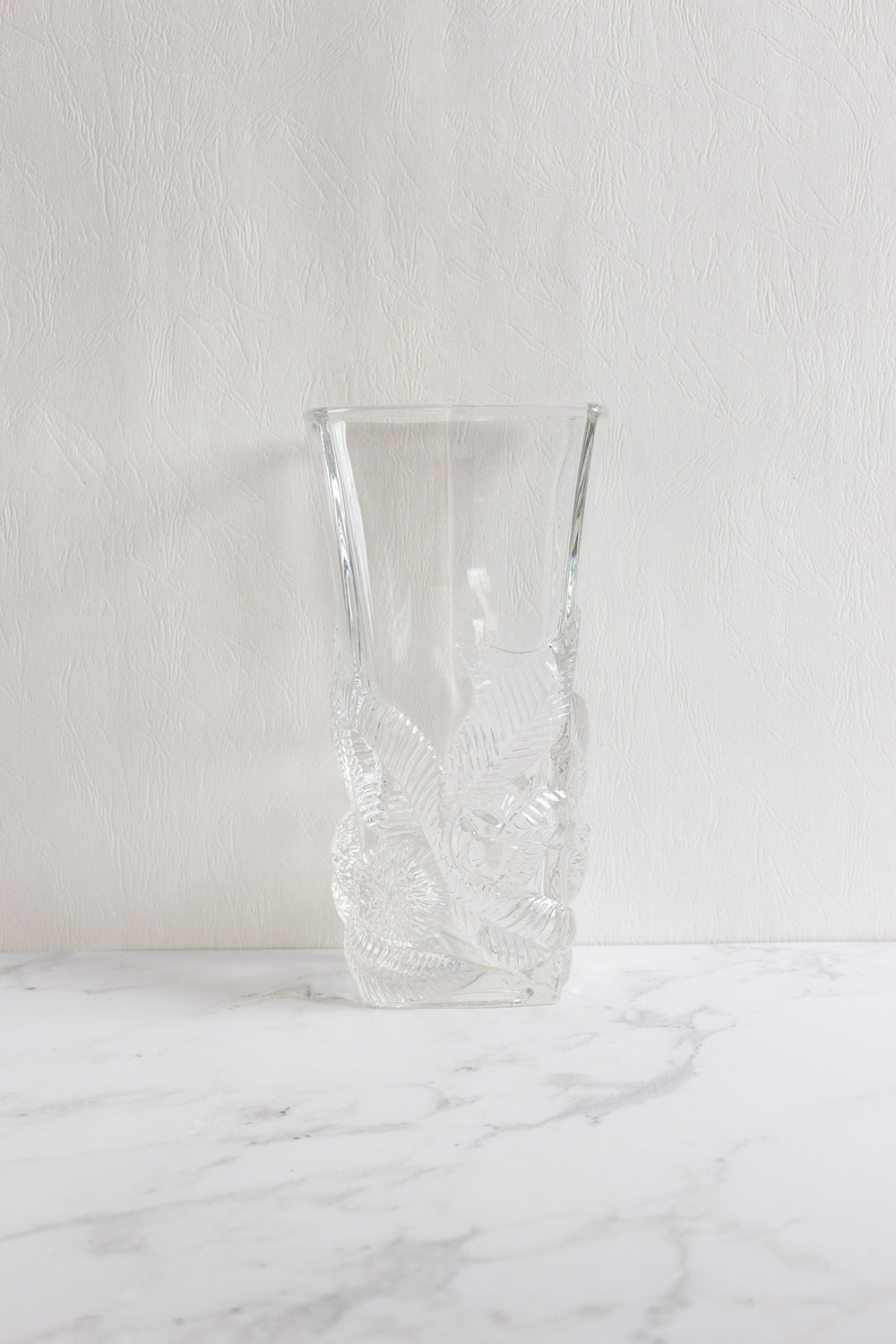 1970s arc france glass vase with leaf relief