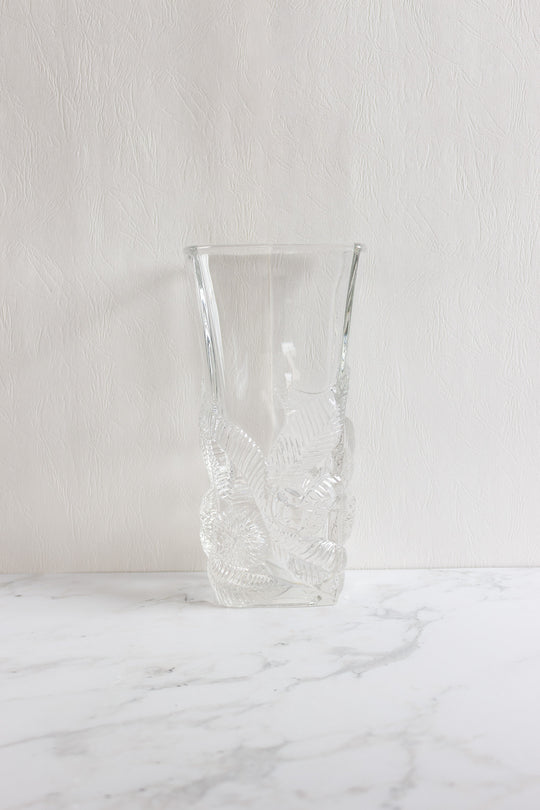 1970s arc france glass vase with leaf relief