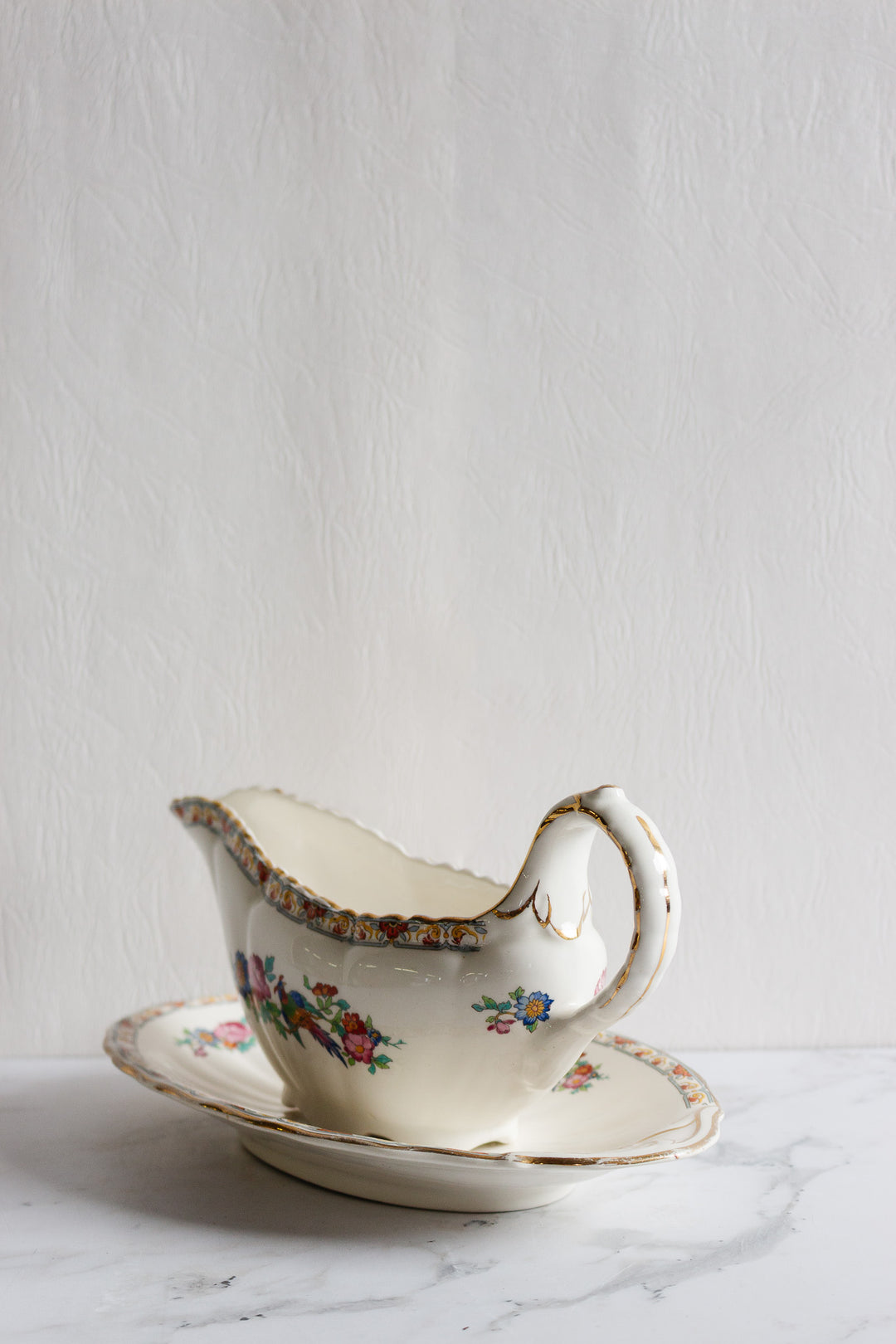 losol ware England bird of paradise gravy boat