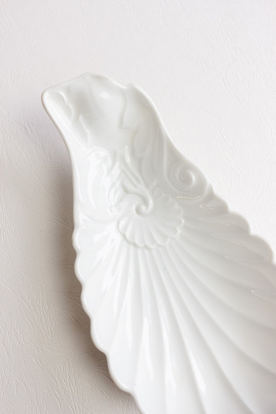 antique french detailed porcelain shell ravier