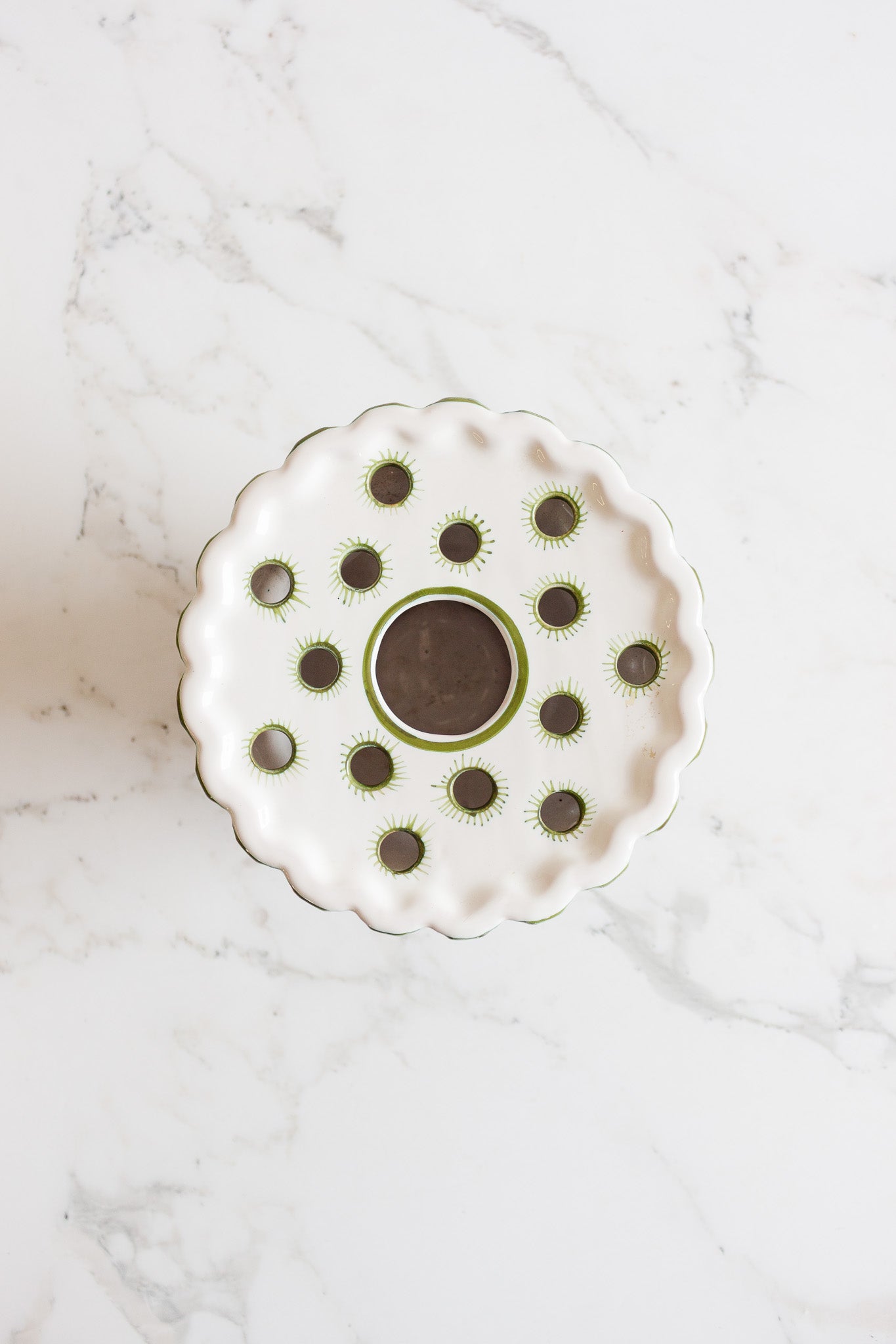 vintage french moustiers bouquetière – Joliette