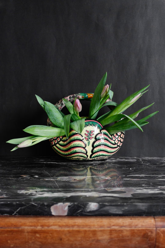 rare vintage Quimper double swan basket