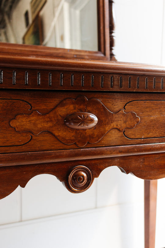 antique victorian dressing table with tilt mirror