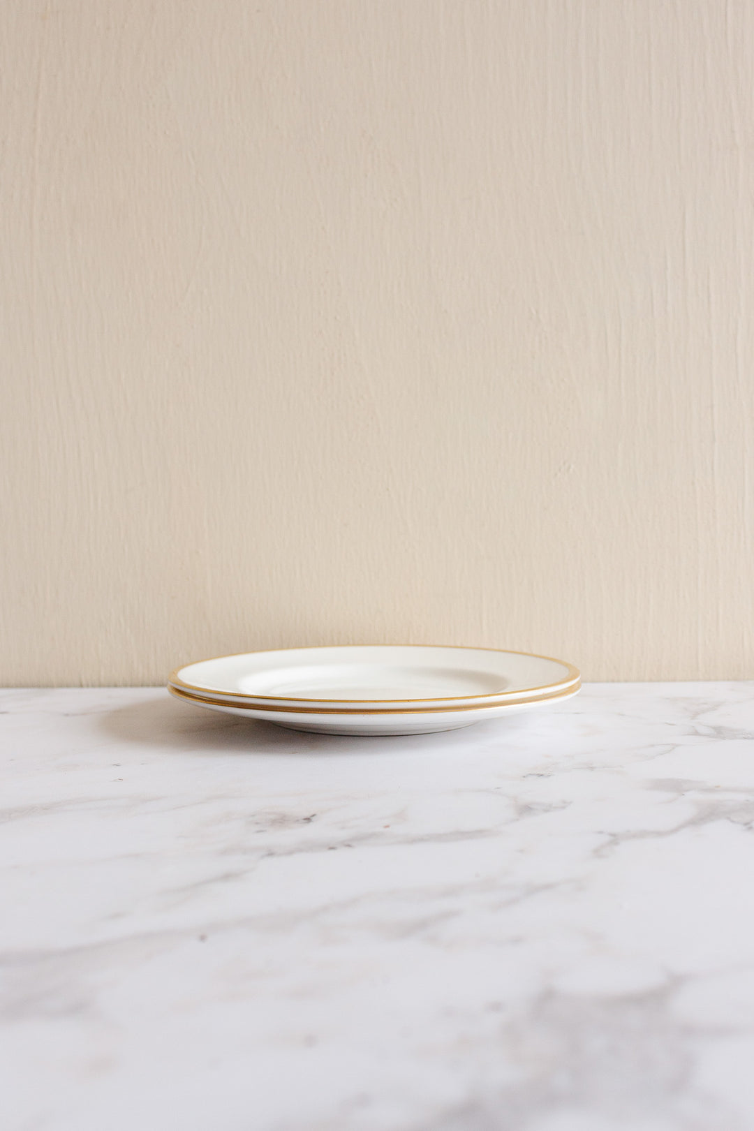 pair of vintage Wedgwood "California" plates