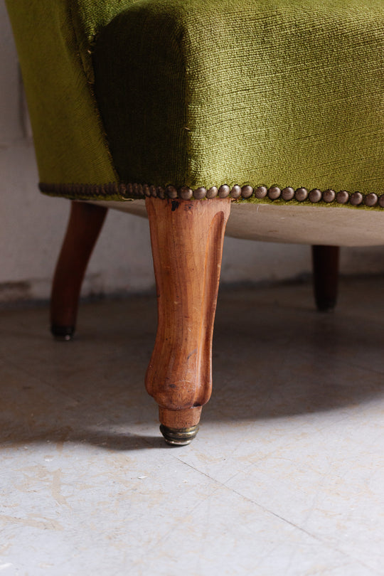 antique french green crapaud chair