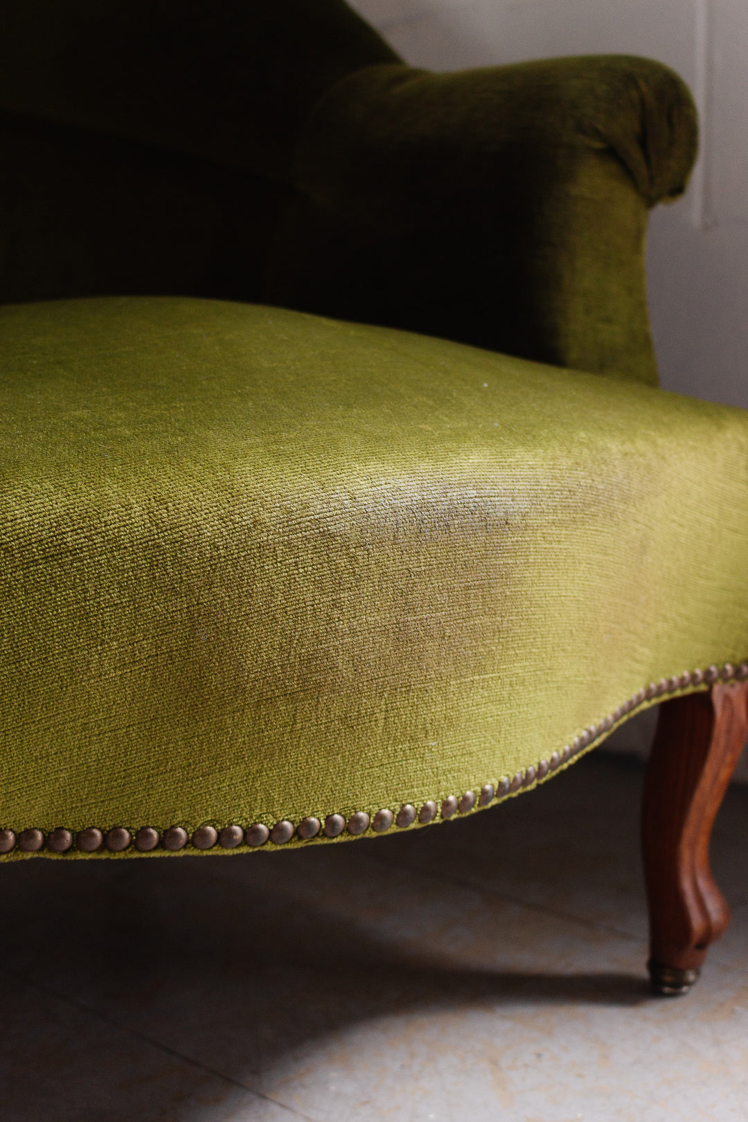 antique french green crapaud chair