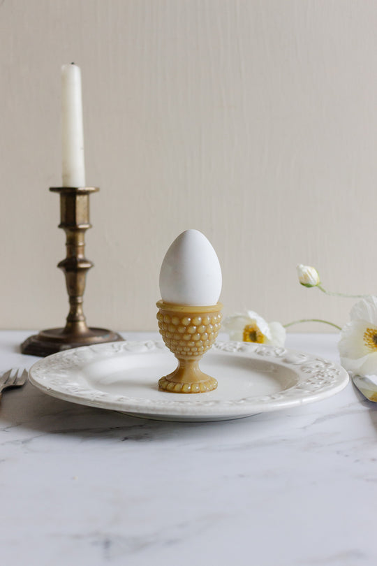 vintage hobnail mikglass egg cup