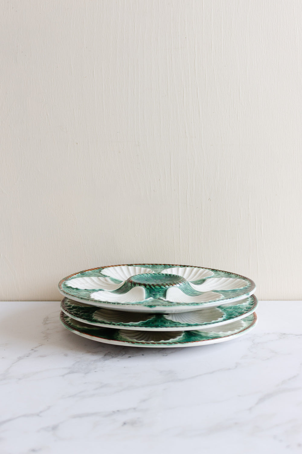 antique french longchamp green "basketweave" oyster plate