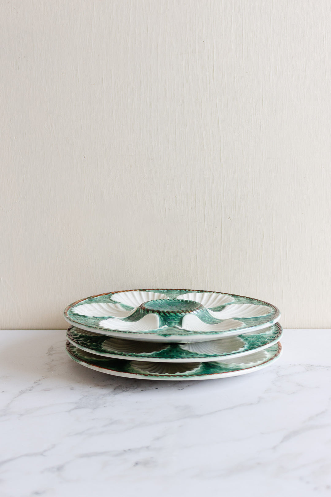 antique french longchamp green "basketweave" oyster plate