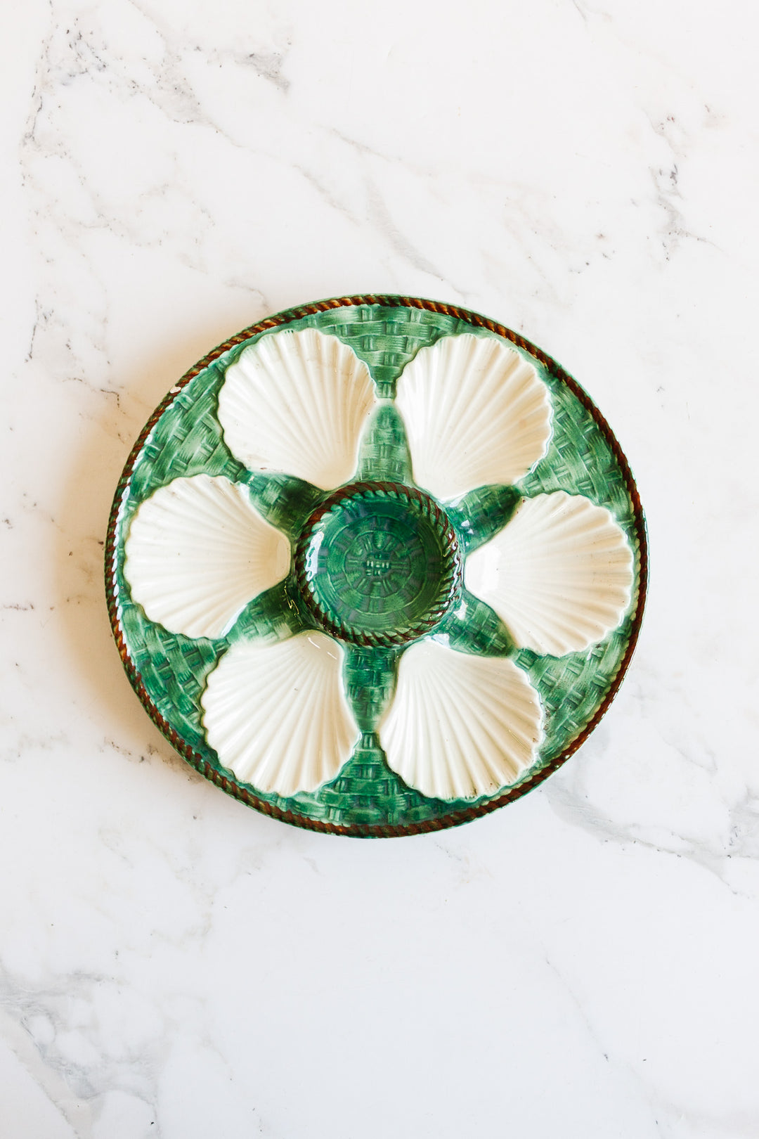 antique french longchamp green "basketweave" oyster plate