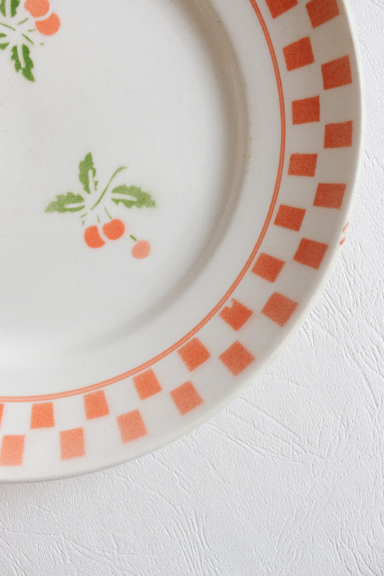 pair of french orchies "grand feu" berry & checkerboard plates