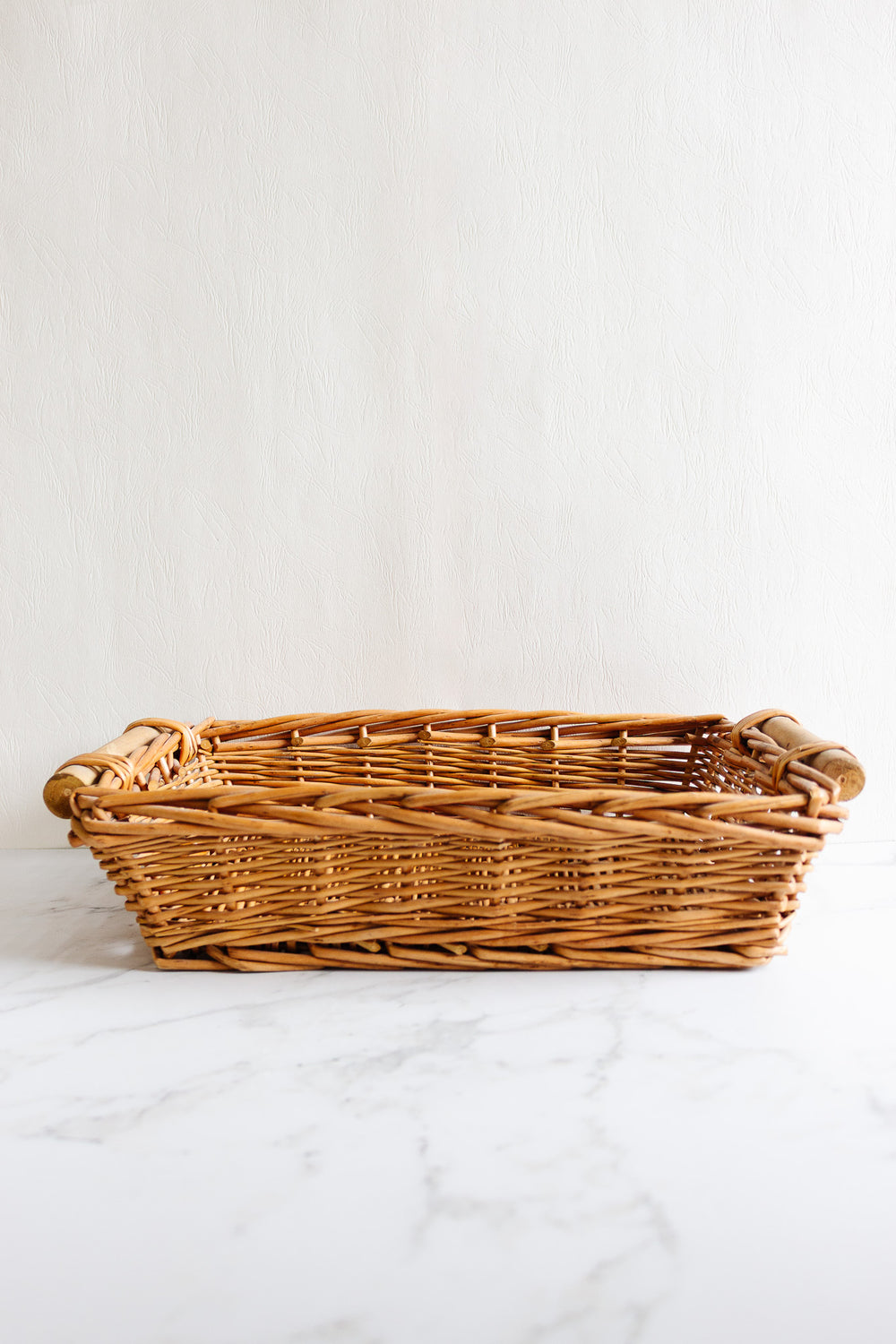 vintage french osier basket with wood handles