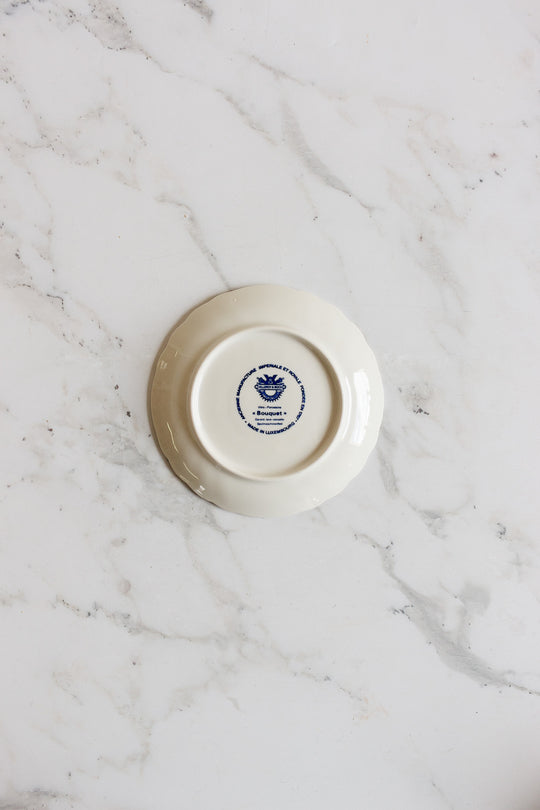 pair of villeroy and boch bouquet coffee cups and saucers