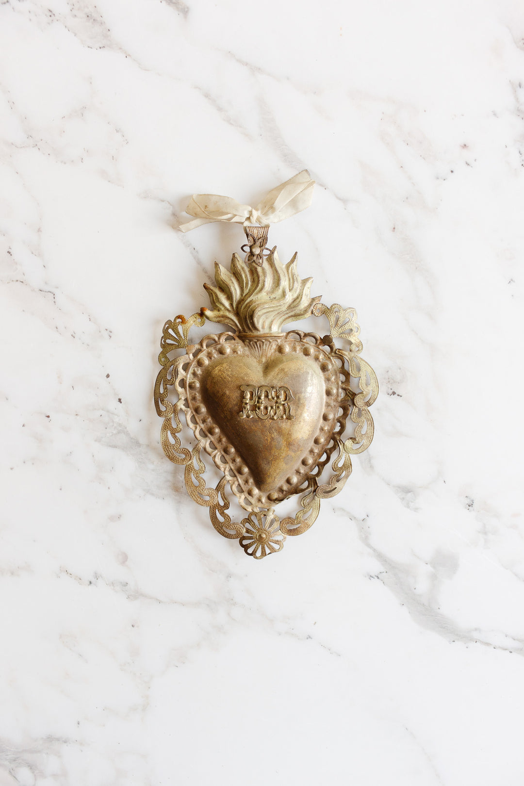 rare 19th century Italian ex-voto cœur de Marie “sacré cœur” reliquary