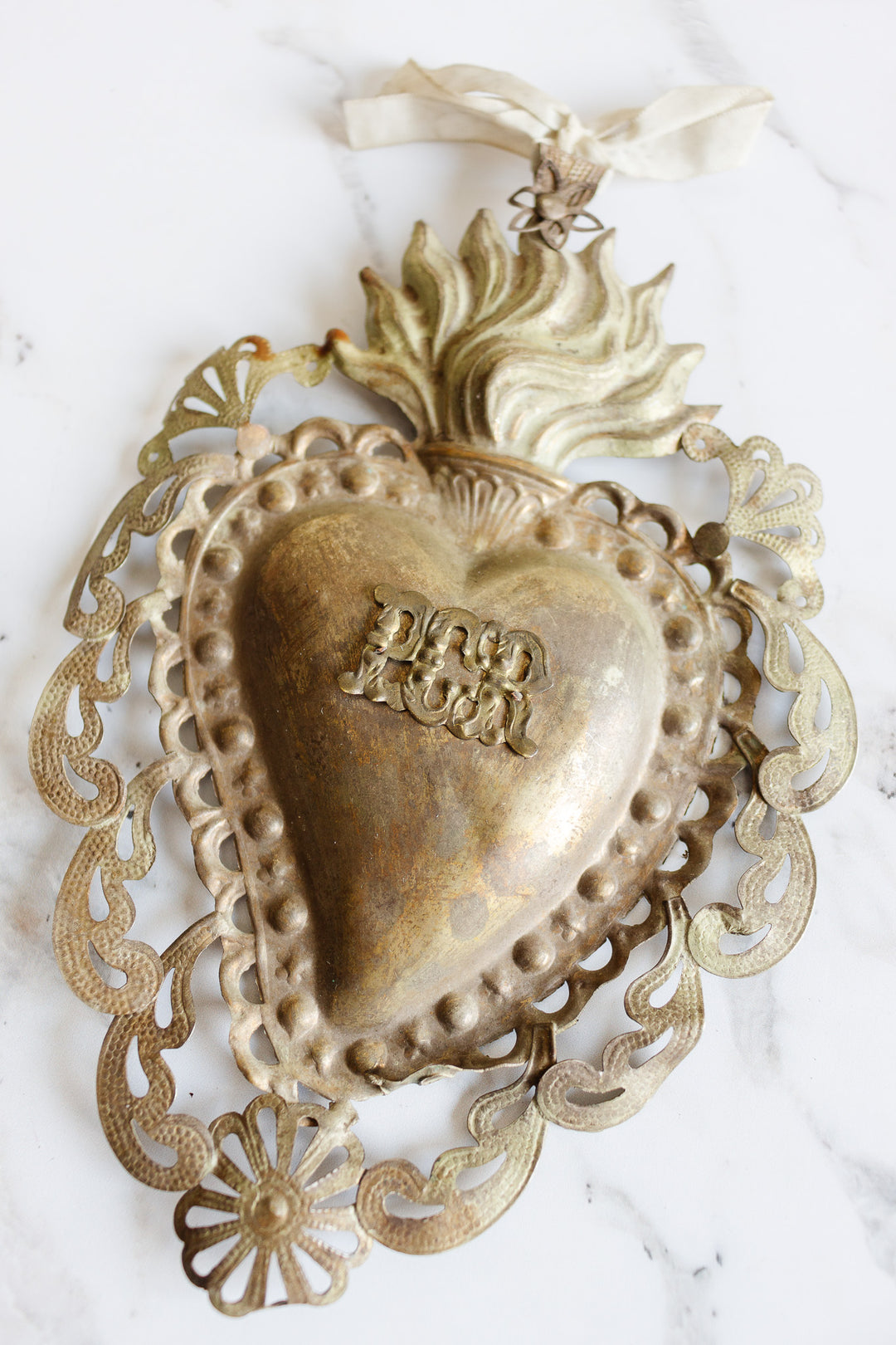 rare 19th century Italian ex-voto cœur de Marie “sacré cœur” reliquary