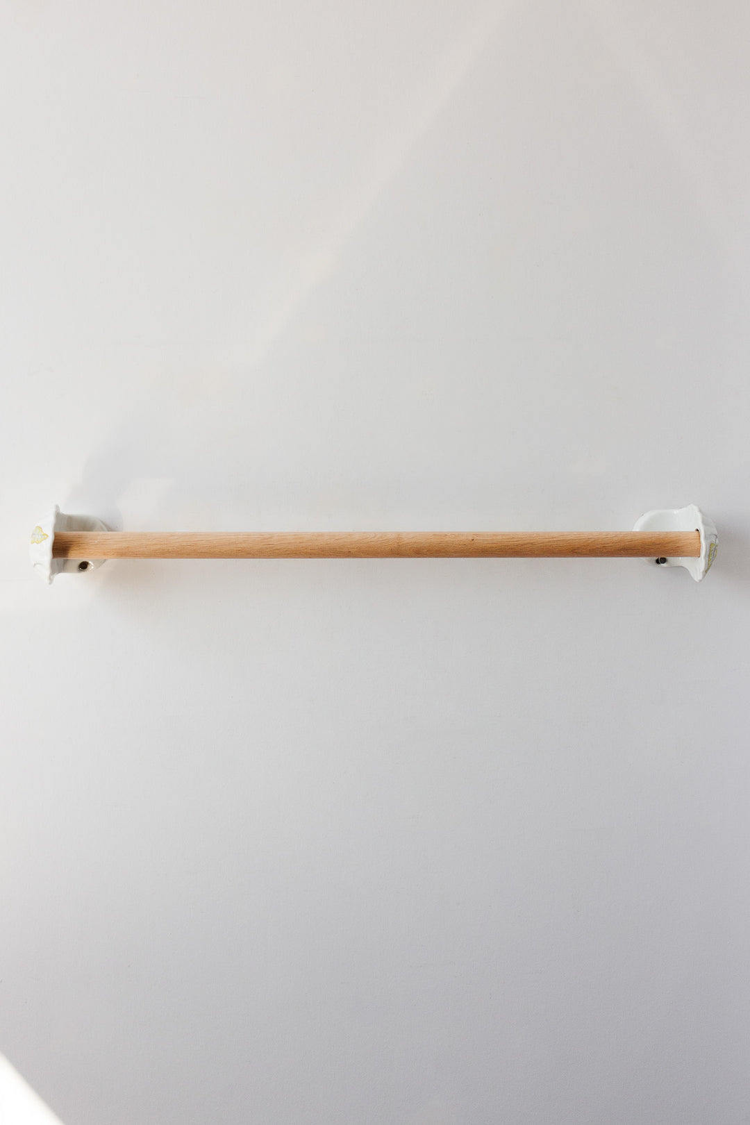vintage french porcelaine de paris towel bar