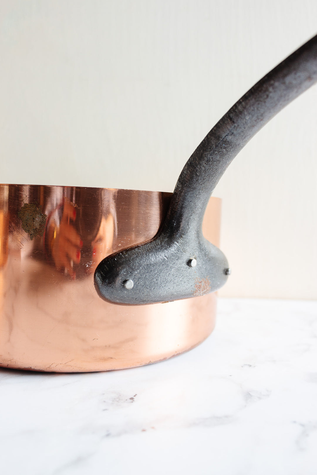 set of 3 vintage french copper pots with cast iron handles