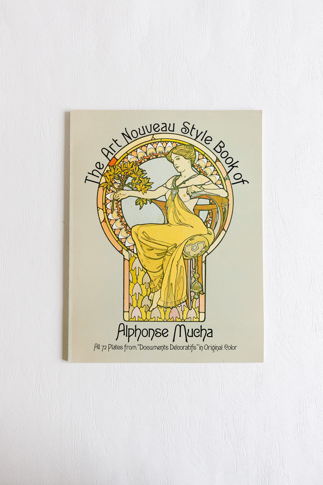 the art nouveau style book of Alphonse Mucha