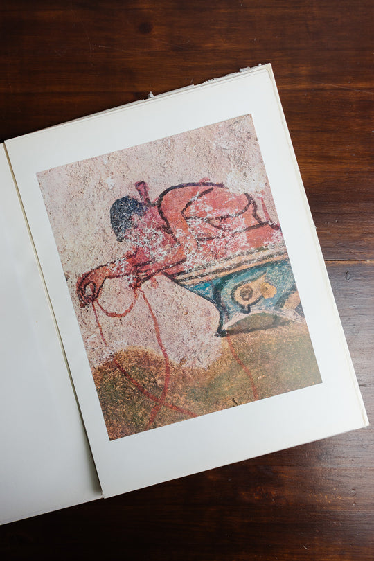 italian art book of prints "figura etrusca"