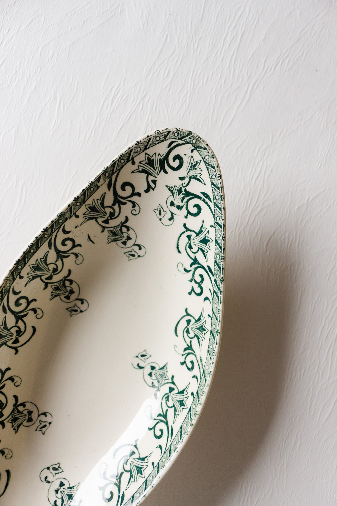 antique french "suzanne" sarreguemines ravier