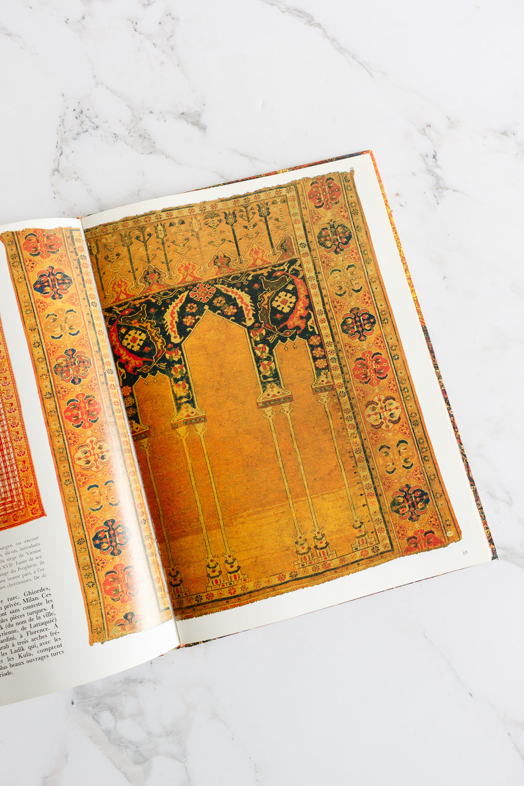 "splendeur des tapis d'orient" book