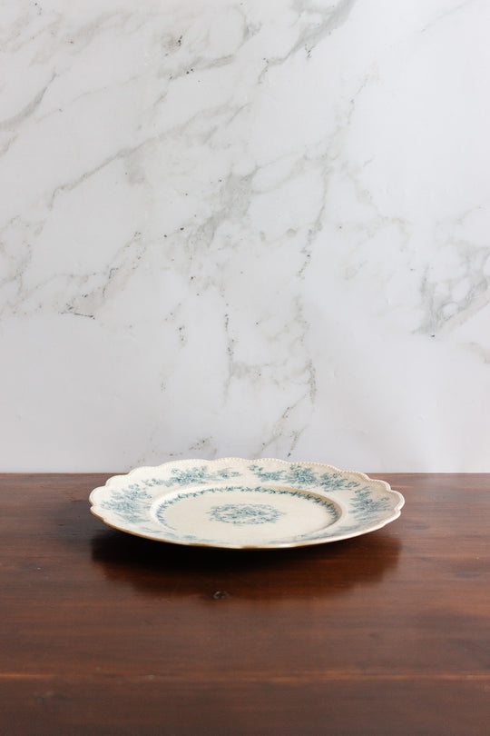 late 19th century w. h. Grindley "eileen" scalloped dinner plate