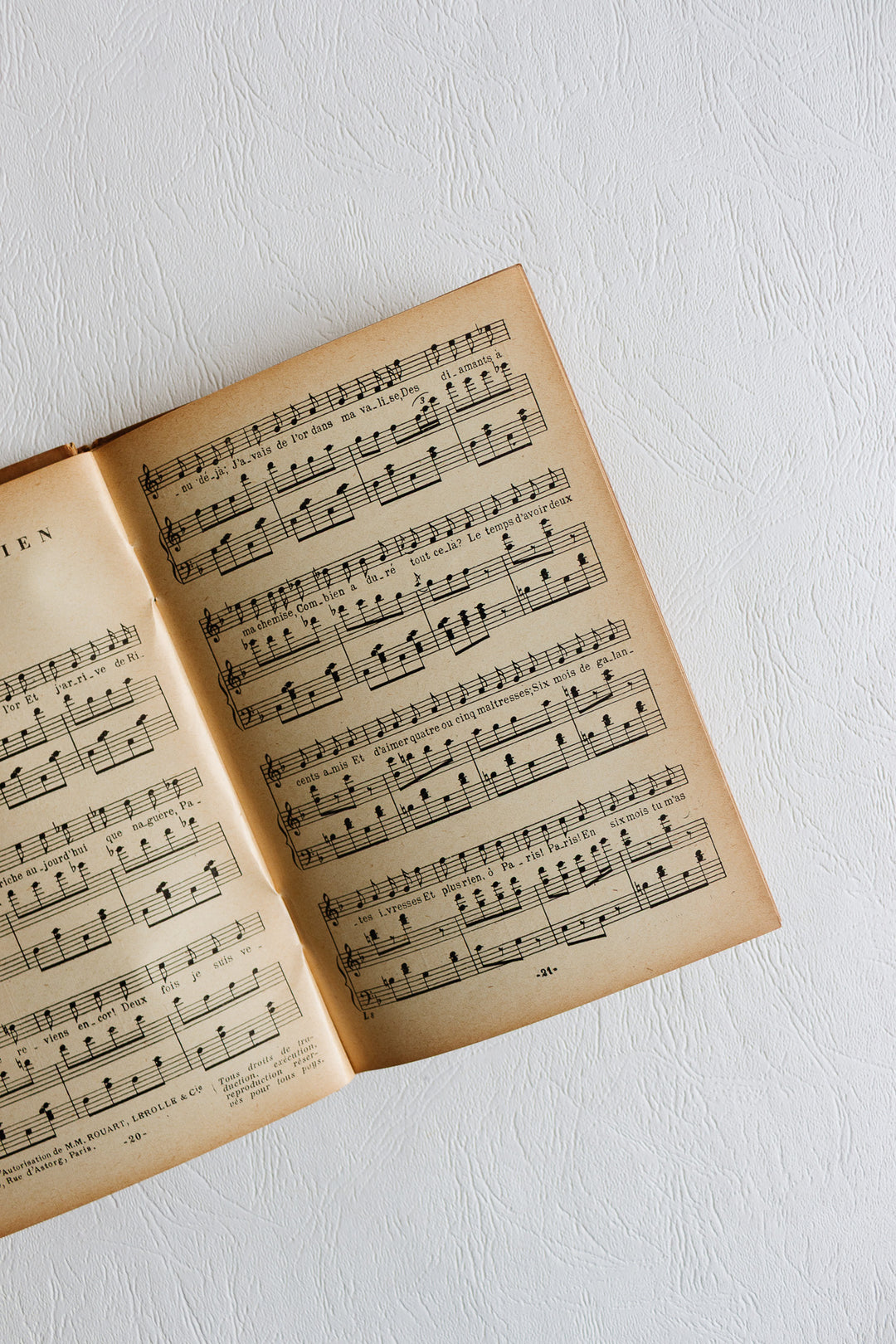 1930s french "une heure de musique" books, set of 4