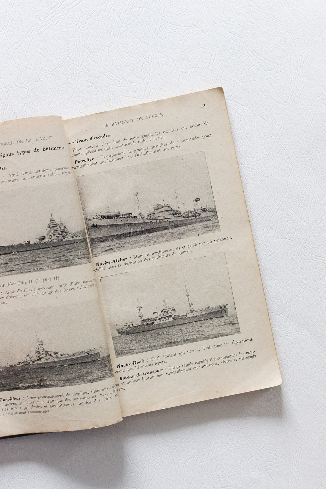 original 1952 French navy recruit manual issued by the république française, marine national