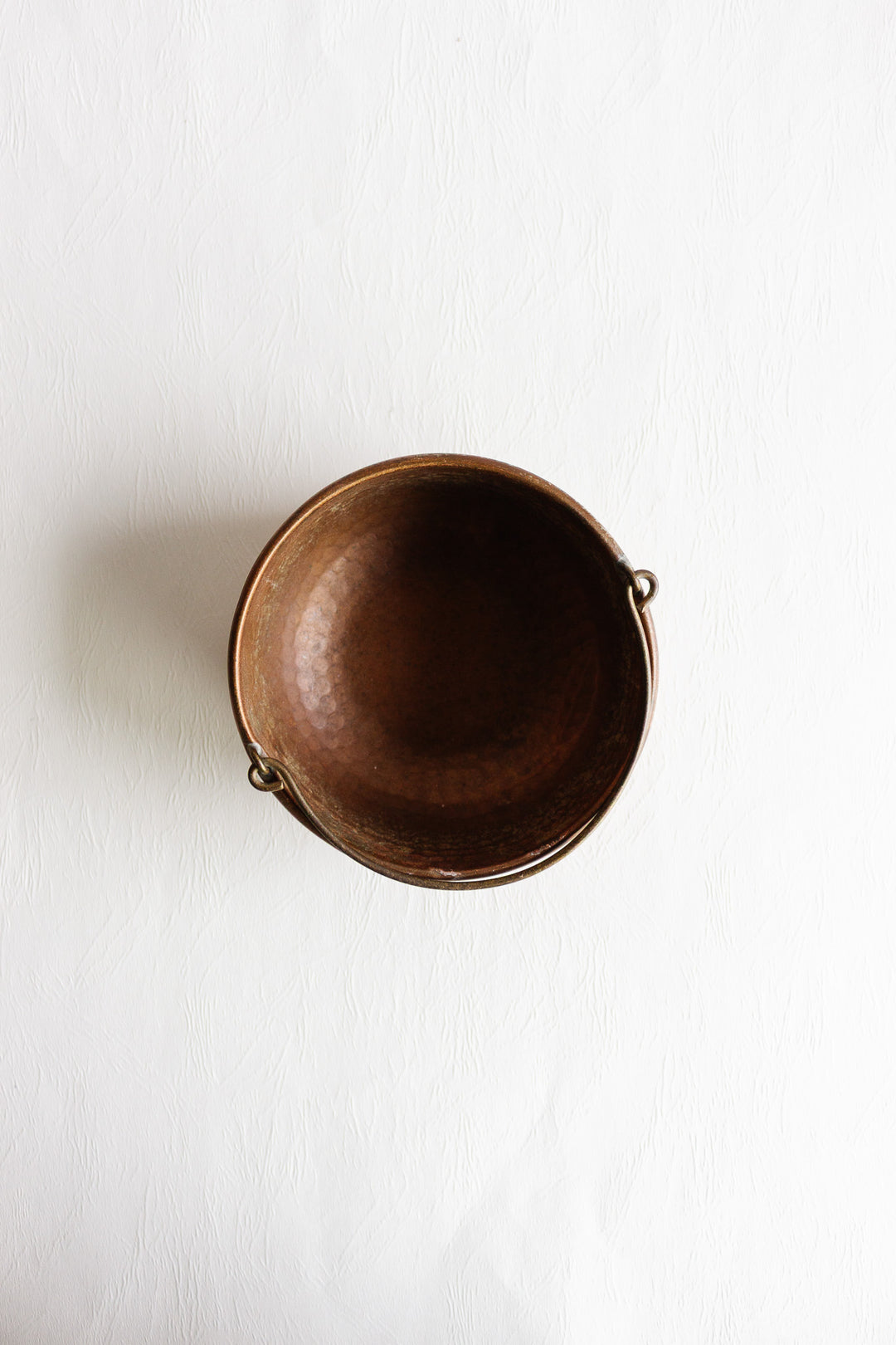 vintage european hammered copper bowl with handle