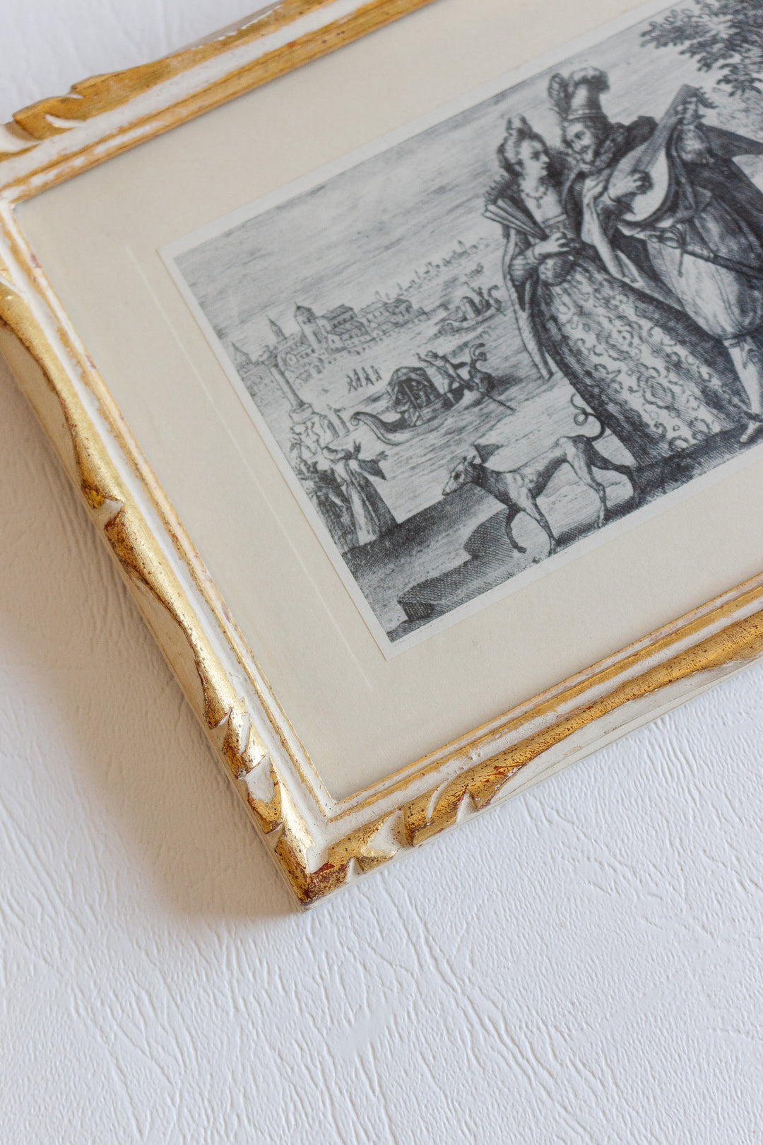 Lady and gentleman walking on the bank of a river | Hortus Voluptatum