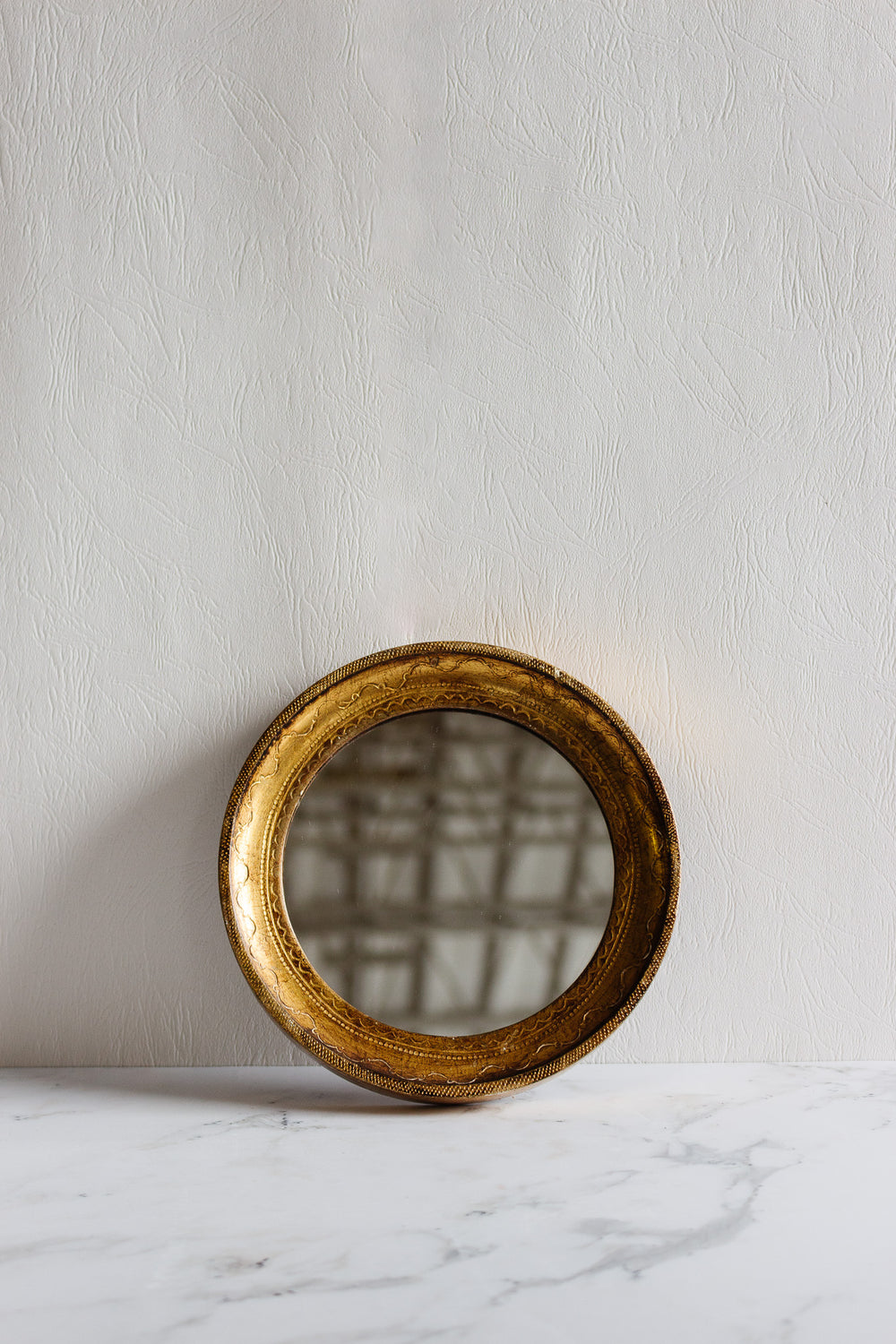 vintage italian gilt florentine round mirror