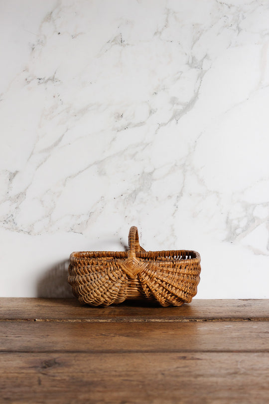 vintage french buttocks basket