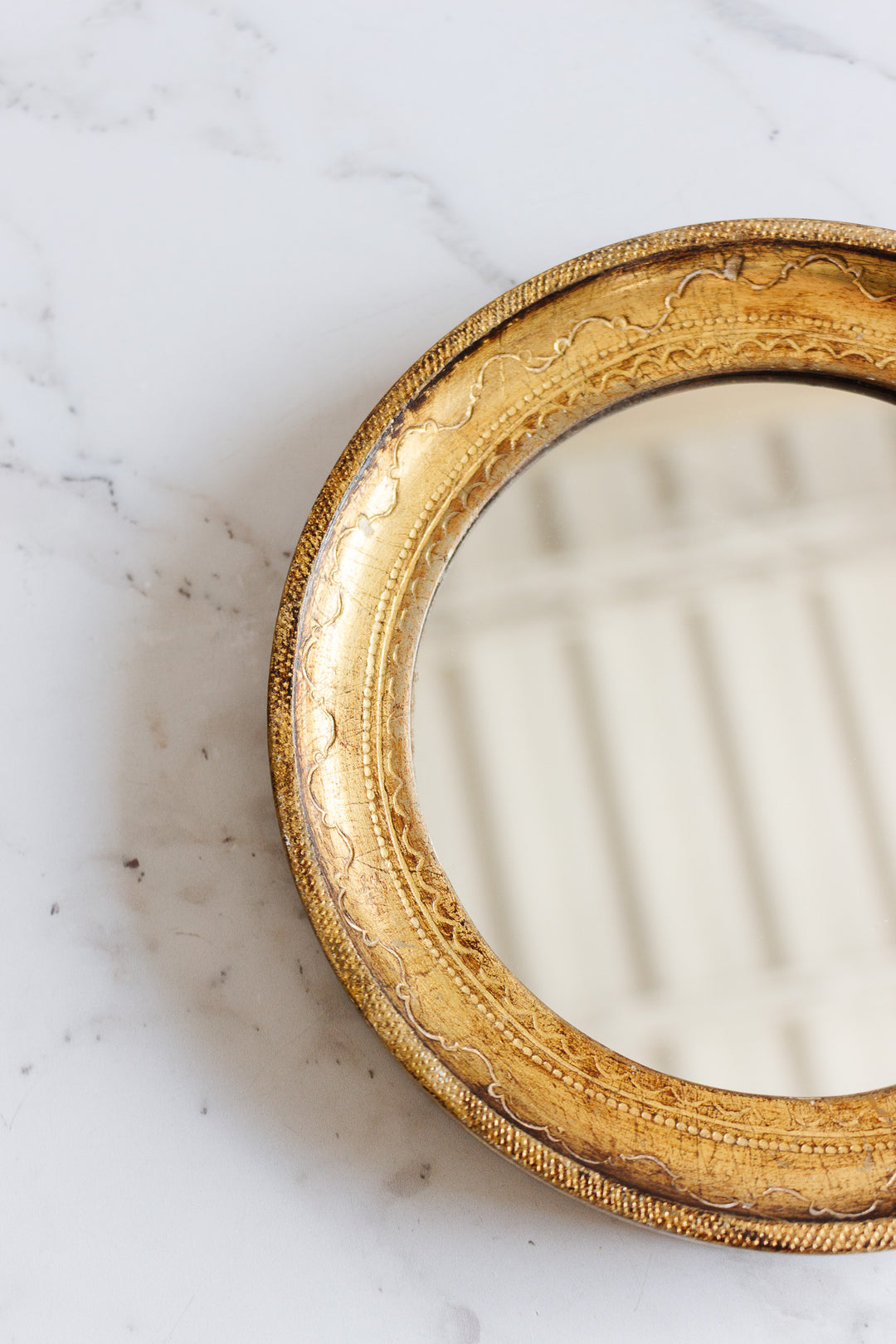 vintage italian gilt florentine round mirror