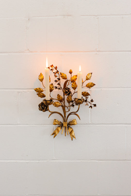 midcentury Italian gilt foliate wall sconce