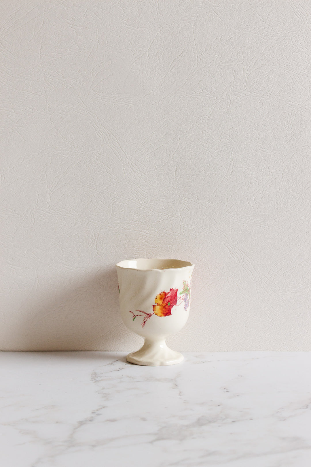 rare midcentury royal doulton floral eggcup