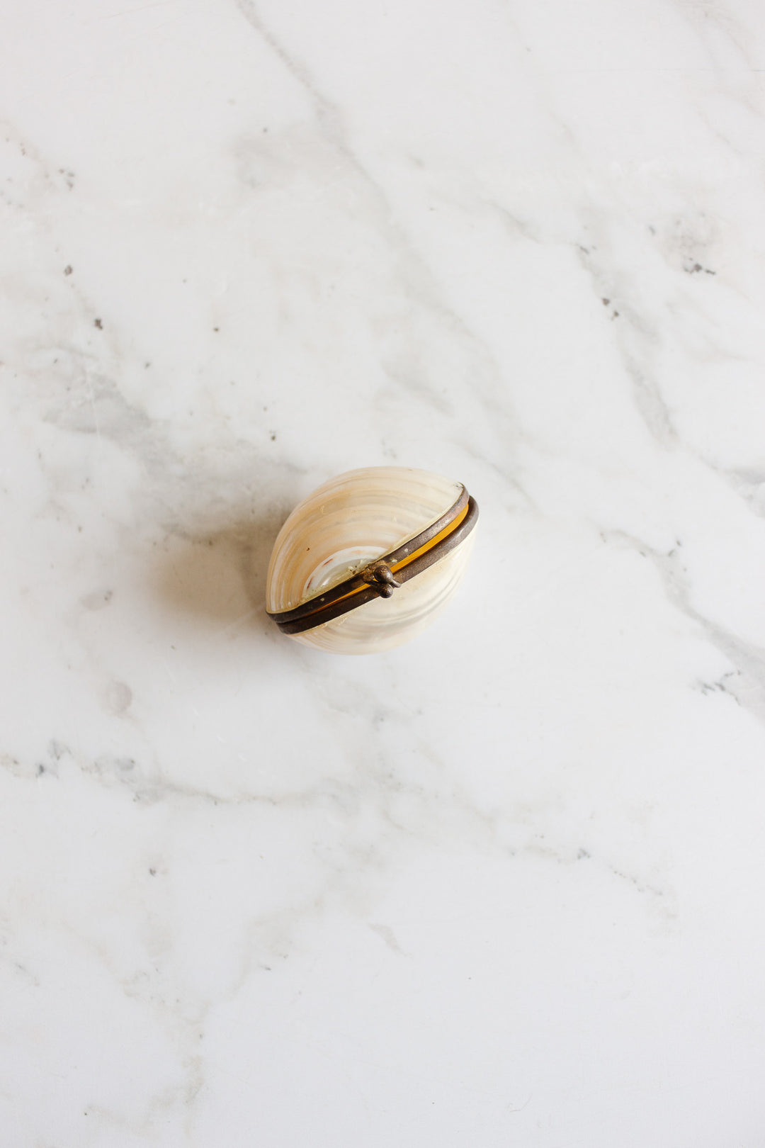 vintage french "coquillage" trinket box i