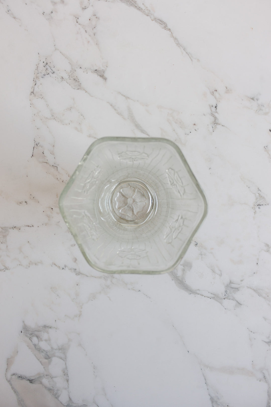 vintage italian embossed glass vase
