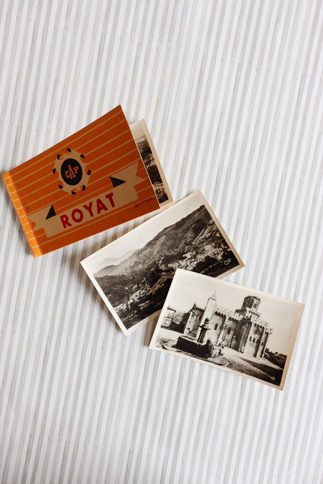 1930s french souvenir photo books