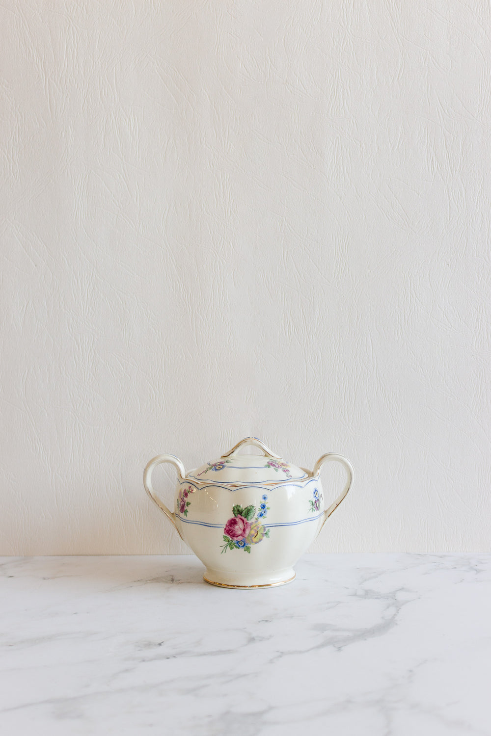 grindley England cream petals covered sugar dish