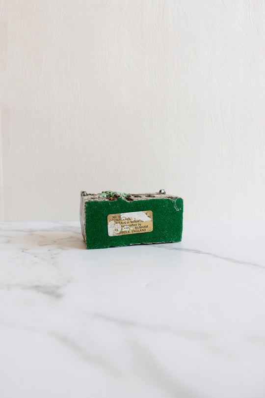 “britain in miniature” collectible by tey pottery — no. 40 meeting house
