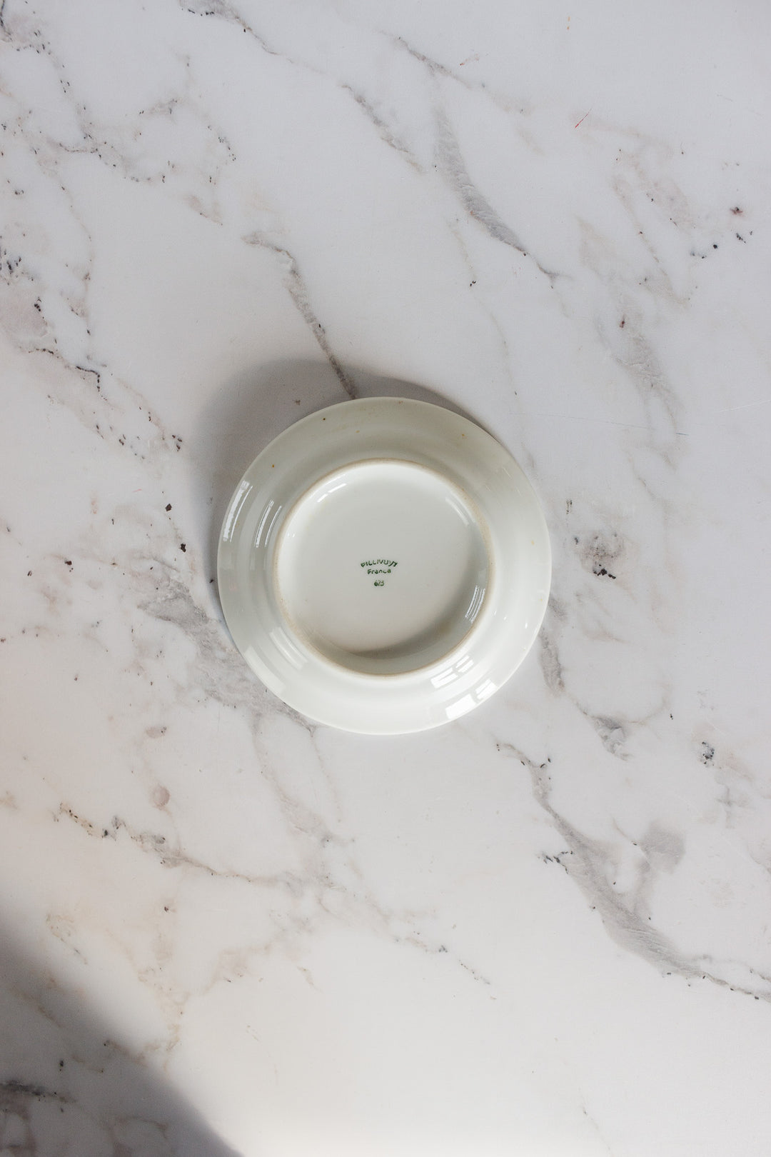 rare 18th century hand painted French bistro tip saucer 75f