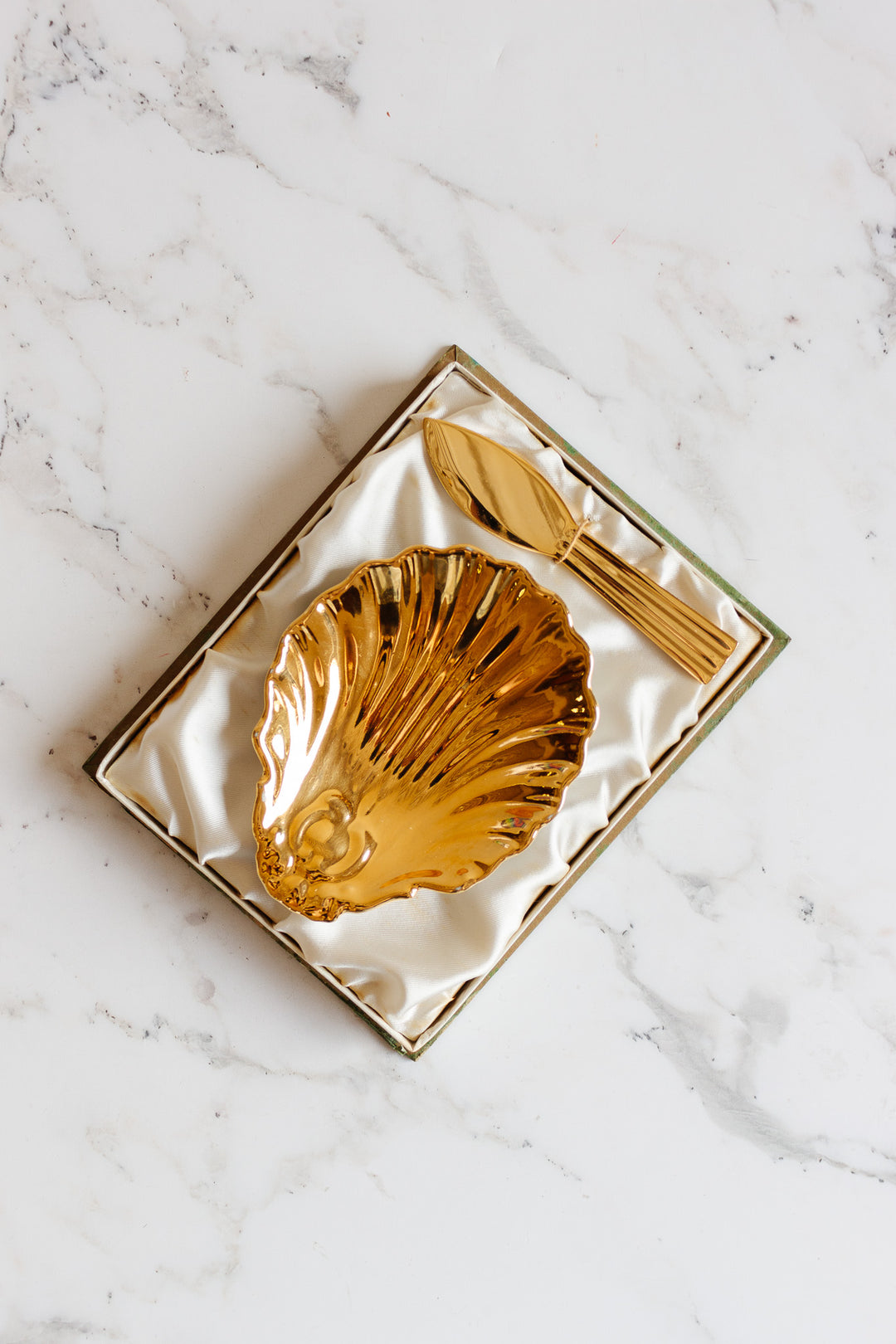 vintage french "pâtes et émaux limoges" butter dish and knife